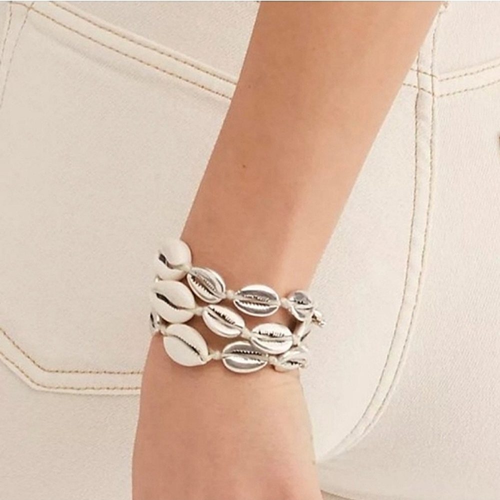 Free People Cowrie Seashell Bracelet Silver